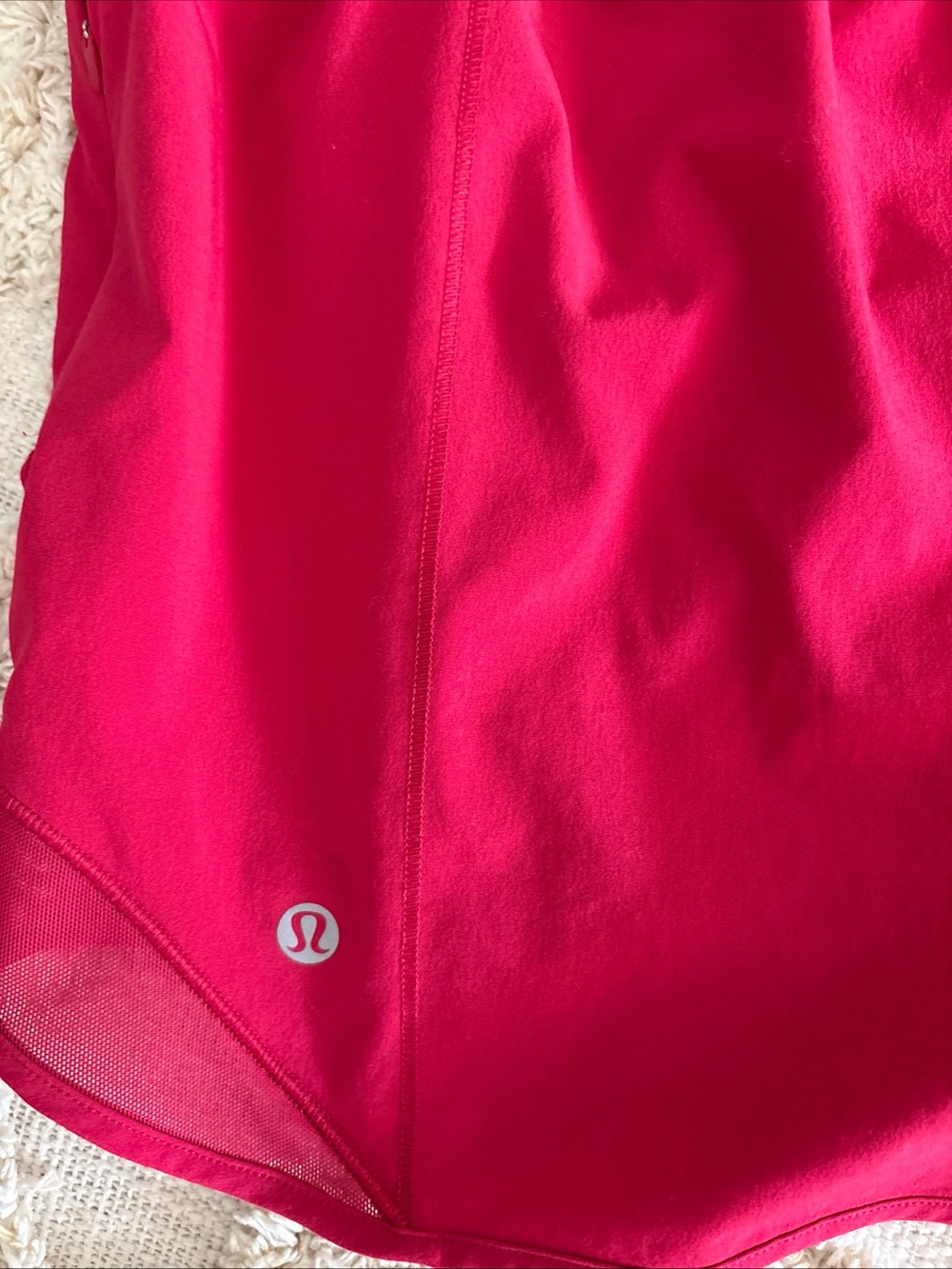 Lululemon Hotty Hot High-Rise Lined Short 4" Pink Dragonfruit Size 14 Running - Picture 3 of 4